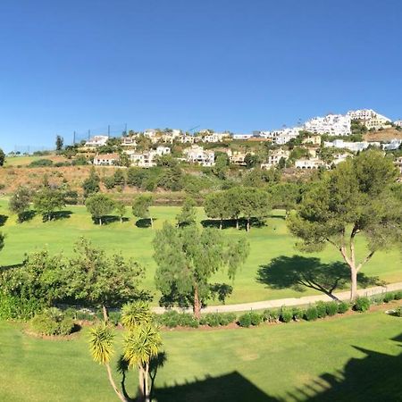 Penthouse Los Arqueros Golf Benahavis Exterior photo