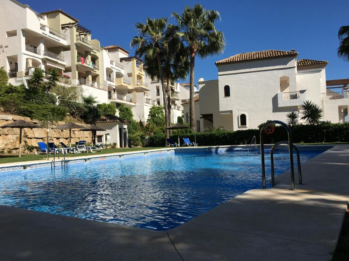 Penthouse Los Arqueros Golf Benahavis Exterior photo