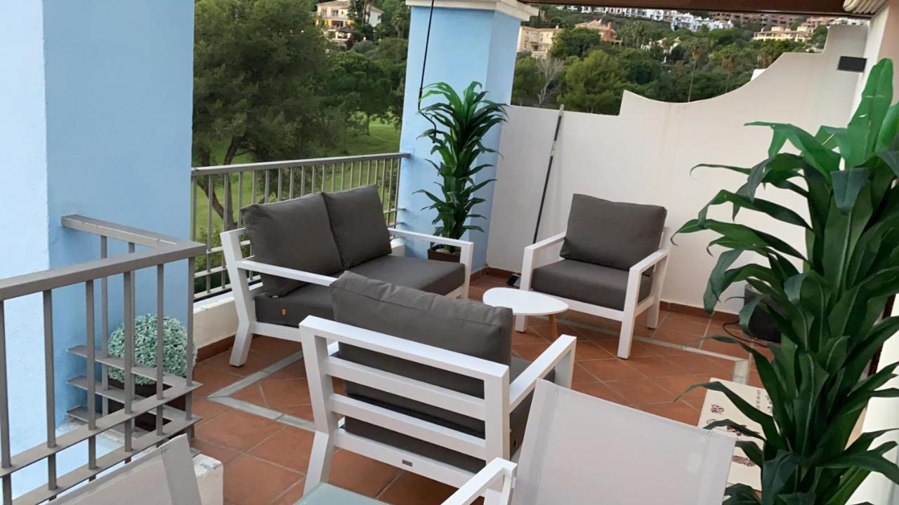 Penthouse Los Arqueros Golf Benahavis Exterior photo
