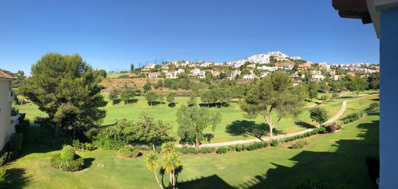 Penthouse Los Arqueros Golf Benahavis Exterior photo